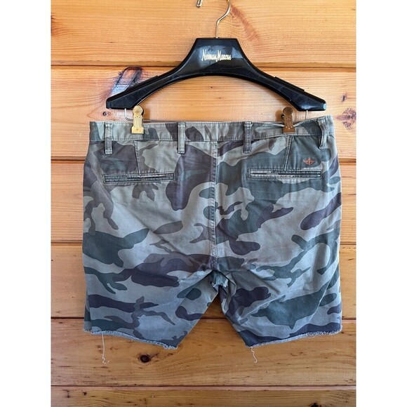 Dockers Alpha Slim Khaki Camo Men Shorts 36 - Picture 4 of 5